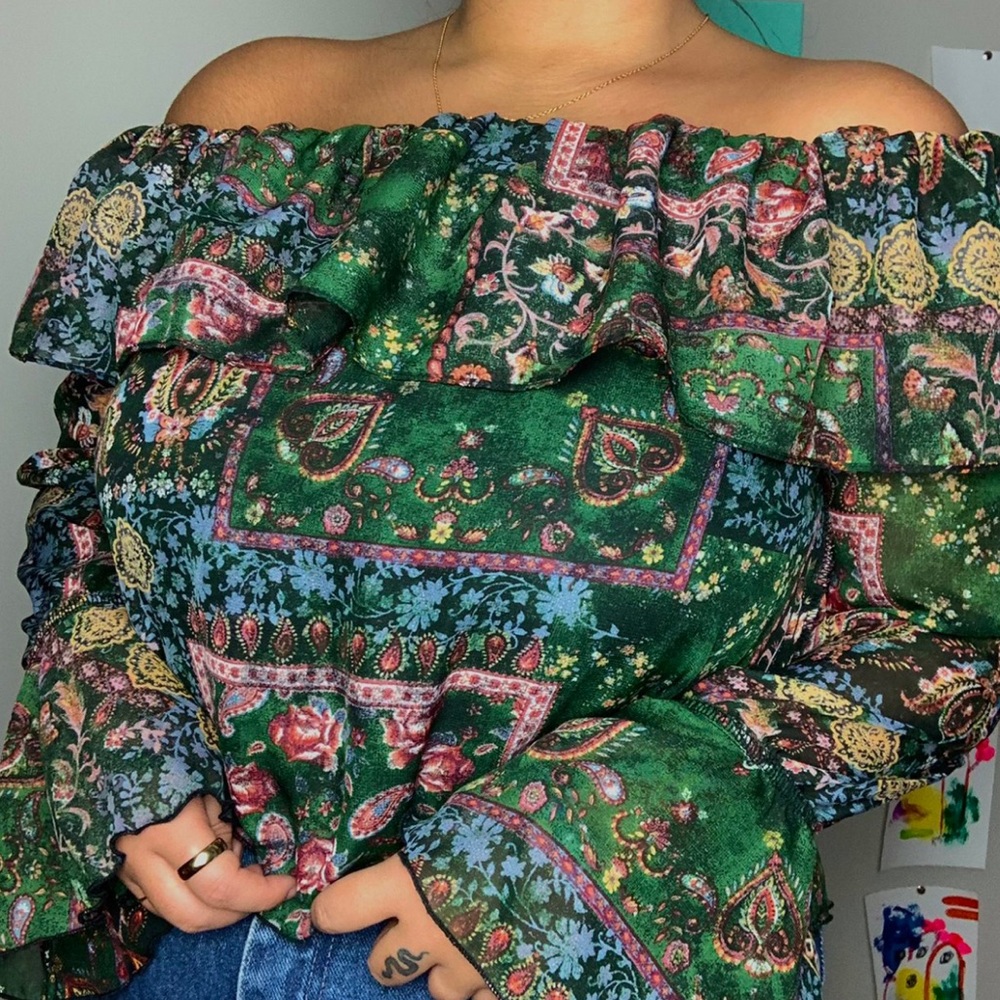 Green flowy Paisley blouse
